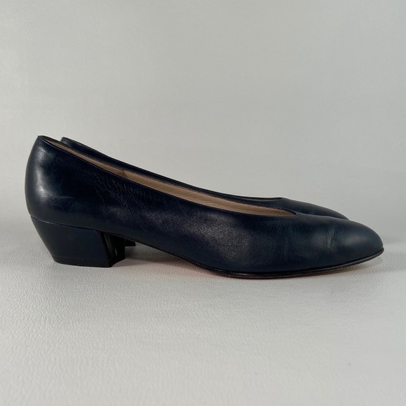 Salvatore Ferragamo Blue Leather Low Heel Pumps - Picture 3 of 8